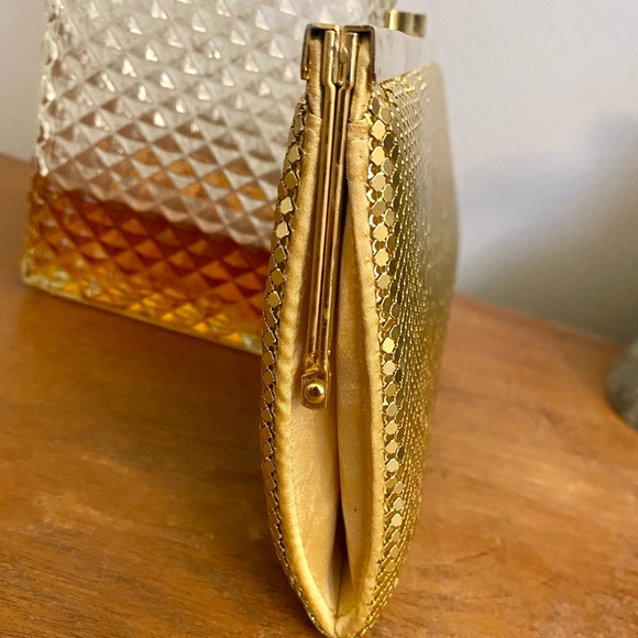 Valerie Stevens Gold Mesh Clutch Bag Purse - Picture 3 of 7